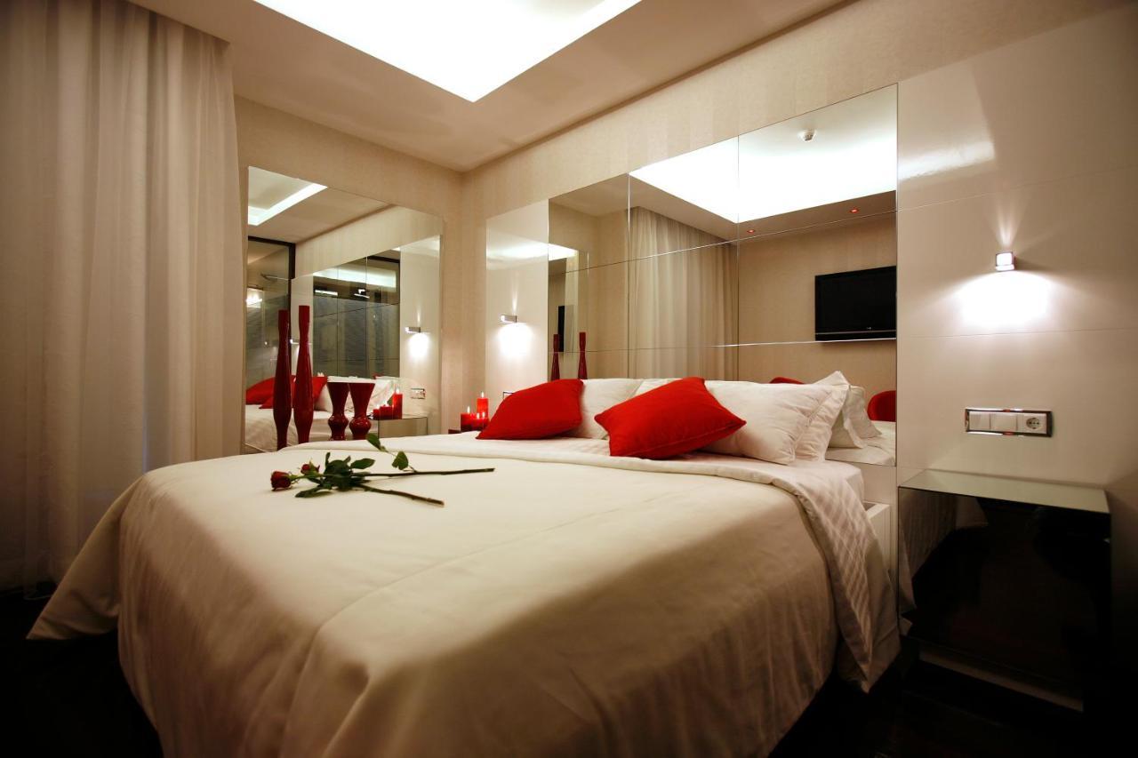 Motel Flamingo Perafita Экстерьер фото